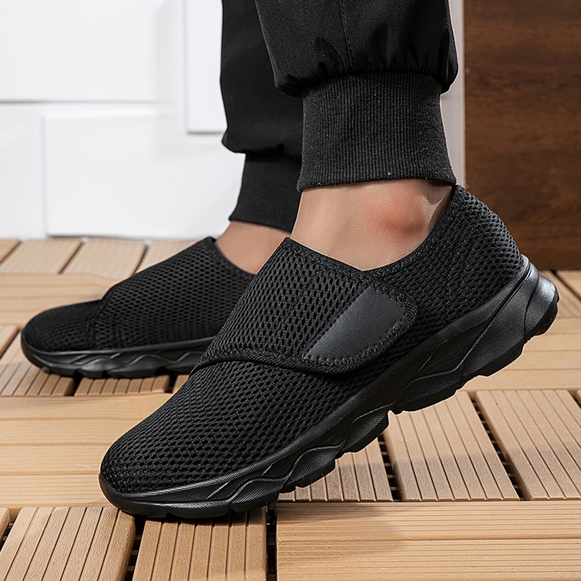 New Men Breathable Mesh Walkin - Men Shoes Velcro ulasan dan harga