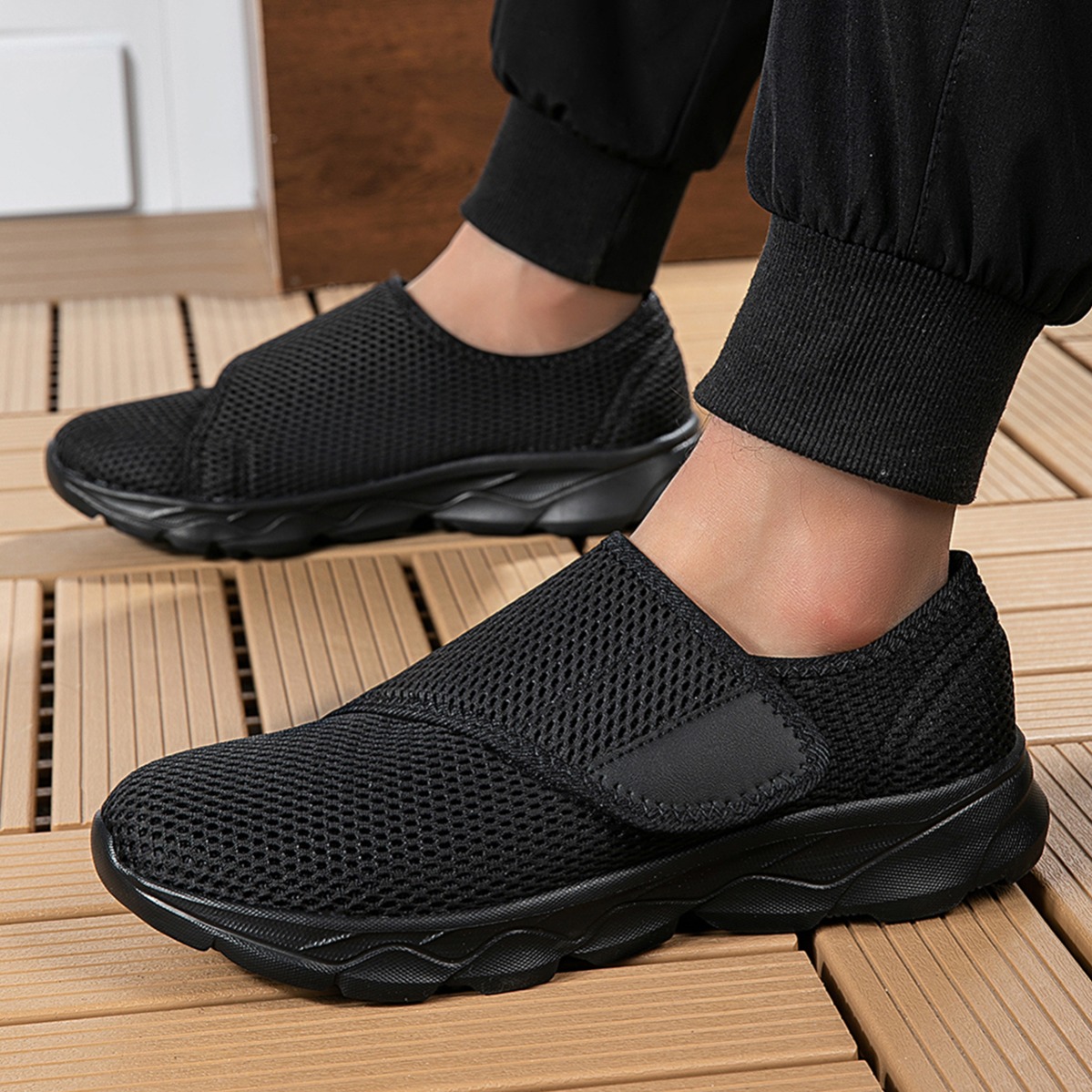 New Men Breathable Mesh Walkin - Men Shoes Velcro ulasan dan harga