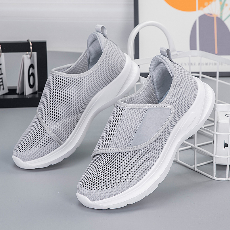YUYIN Men's Summer Breathable  - Men Shoes Velcro ulasan dan harga
