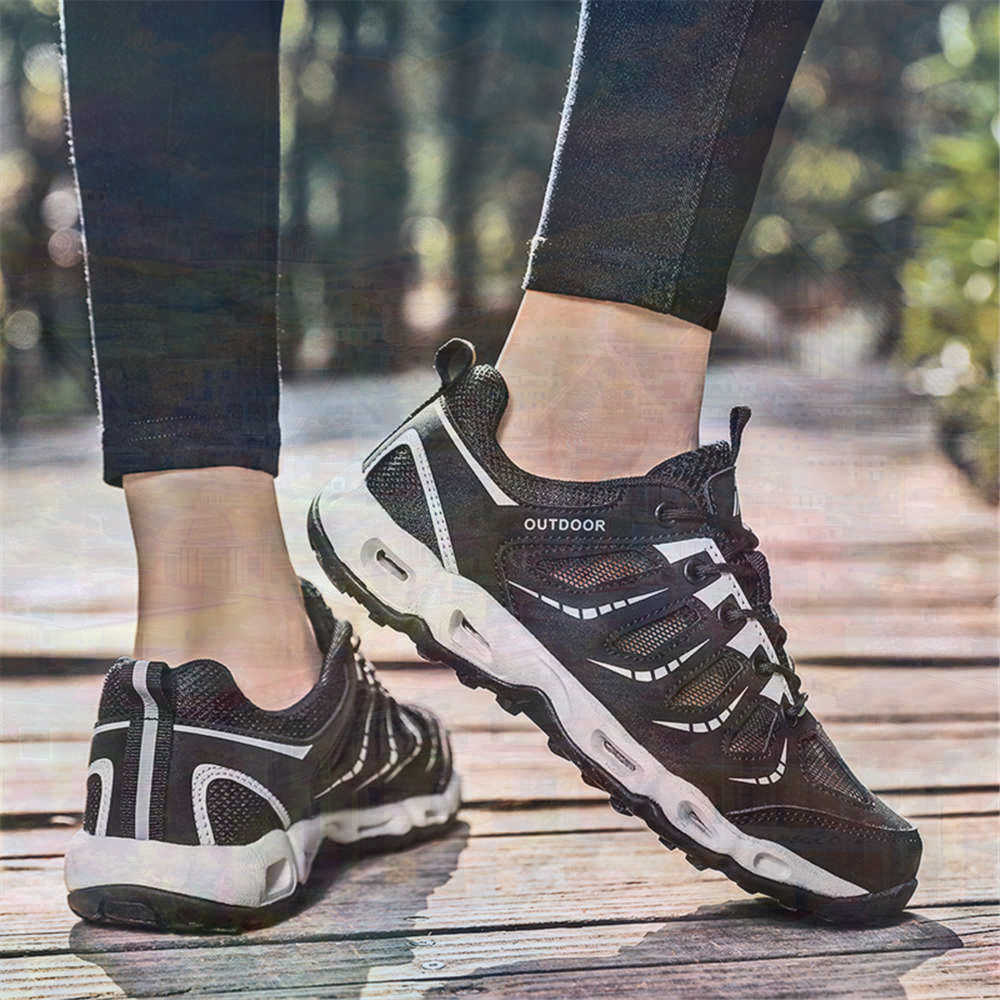 Sumer Round Tip Silver Sneaker - Men'S Shoes Expensive Brands ulasan dan harga